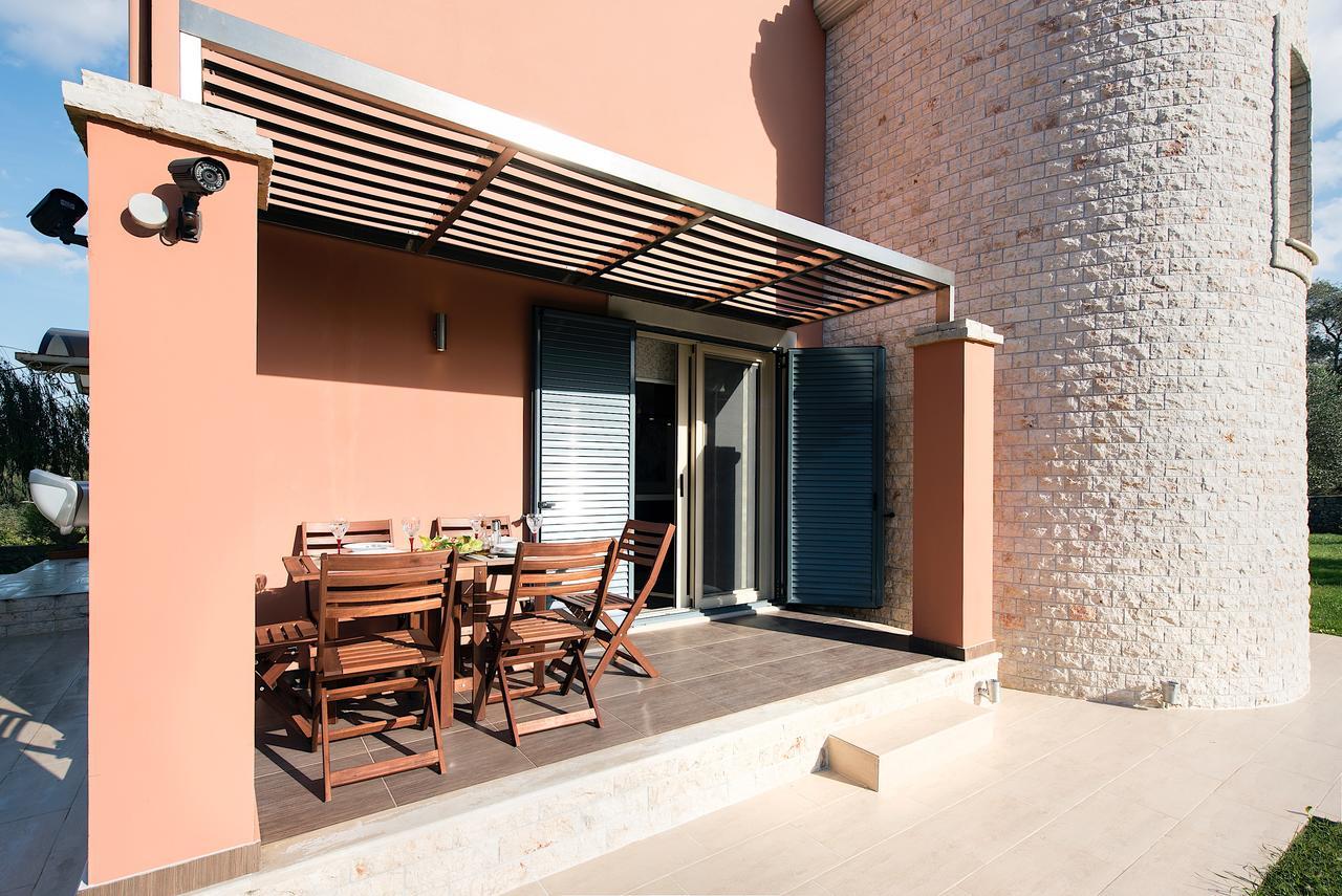 Girasole Villa Limni  Esterno foto